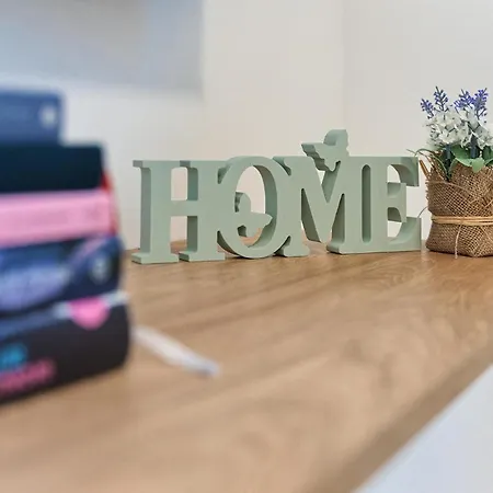 Lägenhet Micos With Pool Slatine